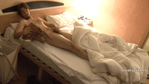 Girl Sleeping Naked On Spy Cam - roommates | SpyCamDude